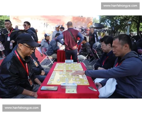 钟鼓楼下 “弈” 响中轴 京津冀 220 棋手对决